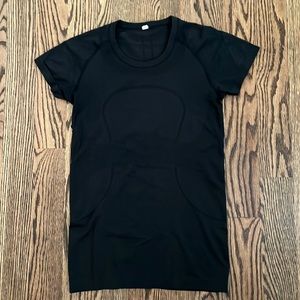 Lululemon Swiftly Tech Short Sleeve Shirt
